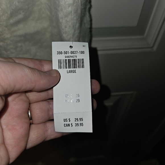 Hollister Crop‎ Top-Large-White - Picture 4 of 4